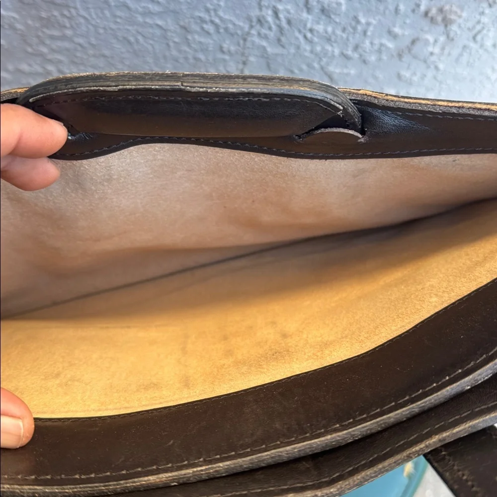 Elegant Brown Leather Men's Briefcase 💼